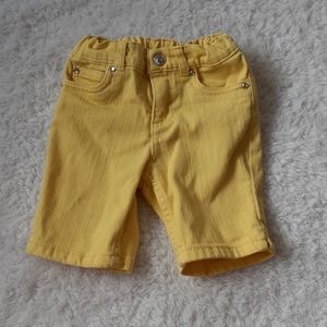 Arizona Jean Company Babies Yellow Adjustable Jeans Size 3T